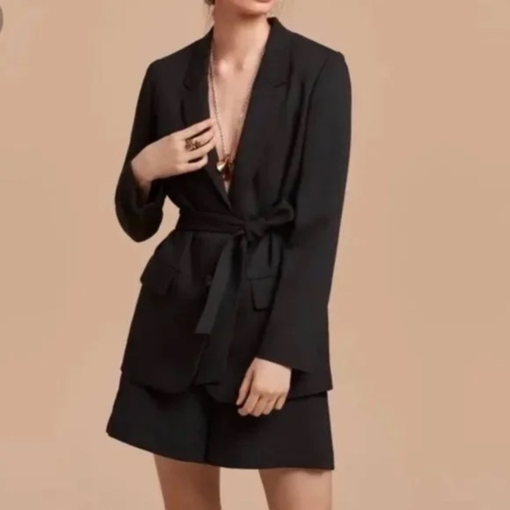 Wilfred (Aritzia) Novella Linen Blend Belted Blazer BLK Sz M